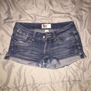 DARK WASH JEAN SHORTS SIZE 3
